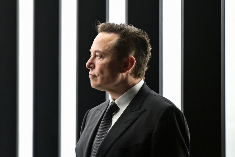 SpaceX hit by surging AI costs as insiders prepare to sell their shares